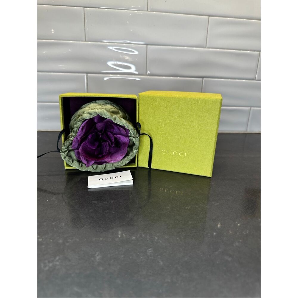 GUCCI Silk Flower Brooch - Picture 13 of 13